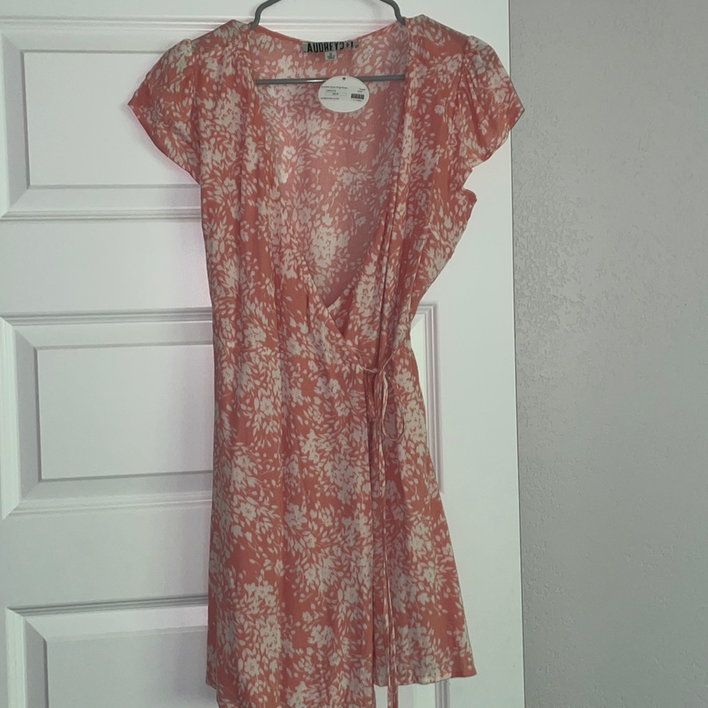 For Elyse boutique dress